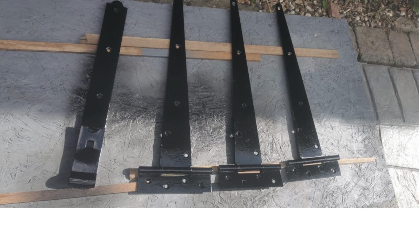 Gate hardware before spray